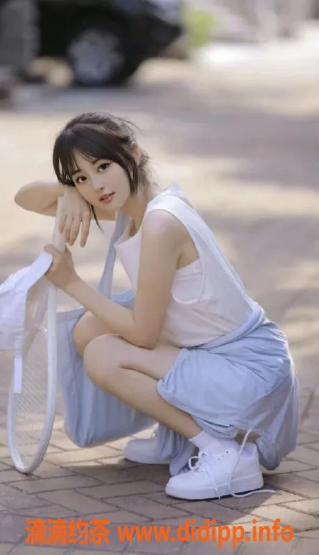 上海楼凤-浦东琪琪，167cm嫩妹，1200元起