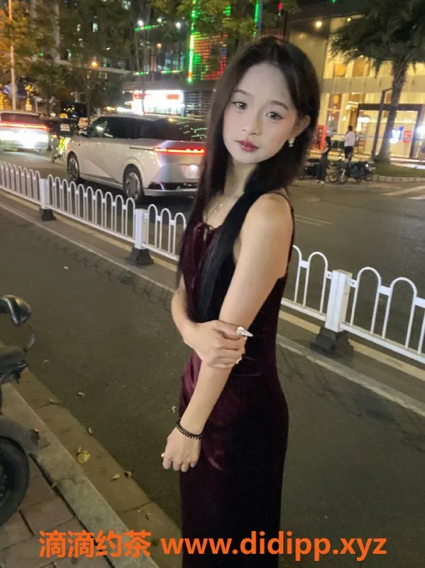 广州楼凤-天河嫩妹依依，600元体验超值服务