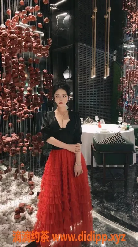 杭州楼凤-滨江小不点 167cm 48kg 1500元引诱体验