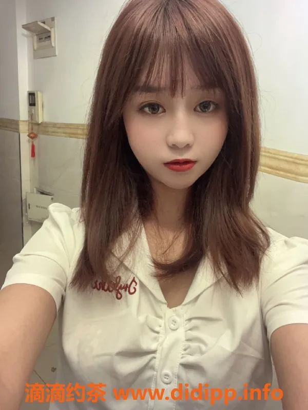 杭州楼凤资源信息,上城区萱儿，23岁，90斤，激情服务等你体验！