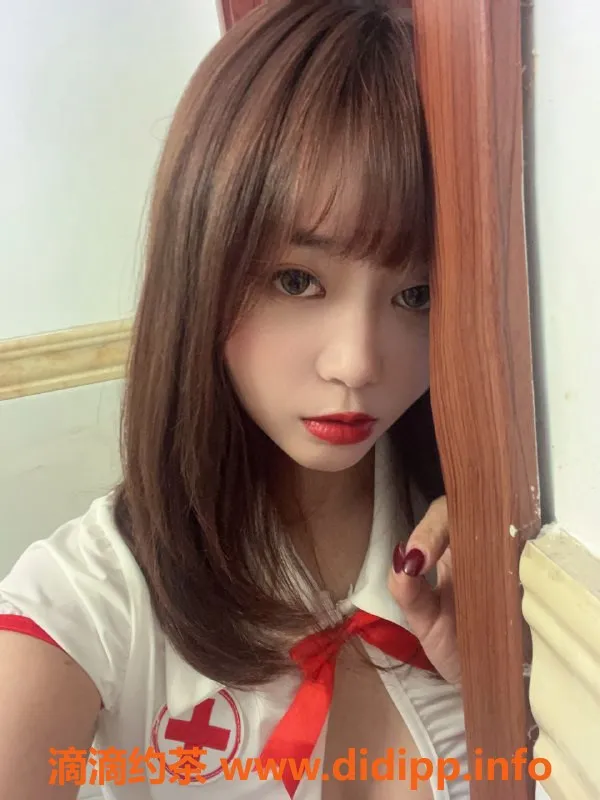 杭州楼凤-上城区萱儿，23岁，90斤，激情服务等你体验！