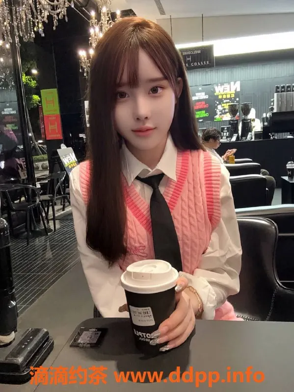 杭州楼凤-深圳奶油21岁可爱邻家妹妹 160cm 85斤