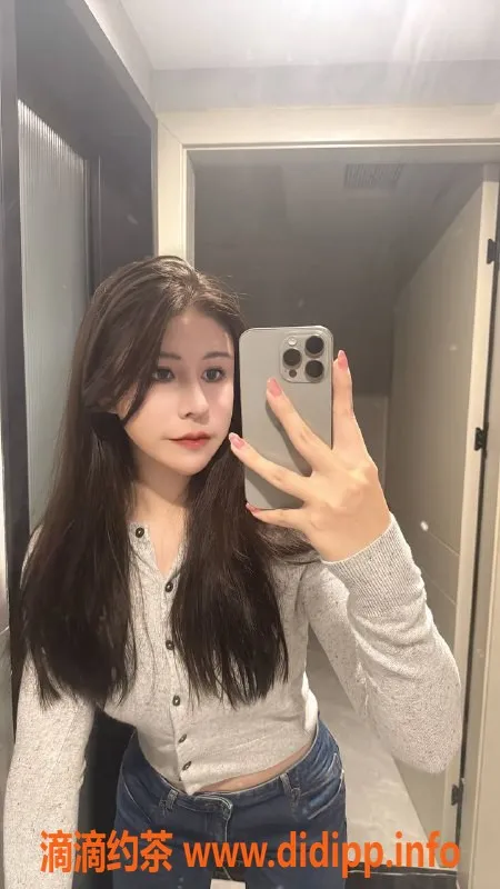 佛山楼凤资源信息,佛山南山区中俄混血Cici，168身高36C，800元起