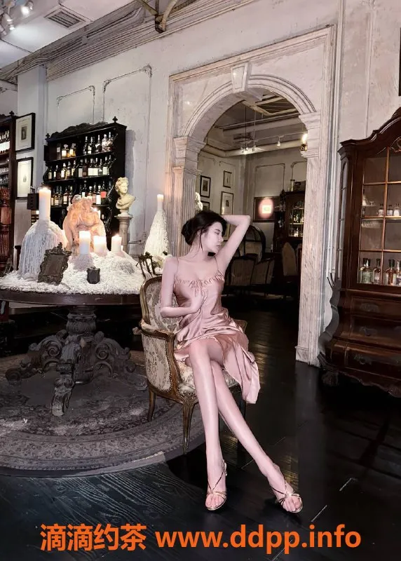 深圳楼凤-福田温婉175，千元以上车震足交服务