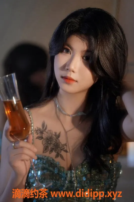 杭州上门服务-北方嫩妹豆豆，167cm45kg，标准身材上门服务