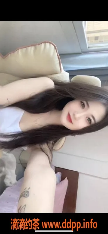 杭州spa会所-上城区白甜甜：22岁高颜值妹子，69互舔服务