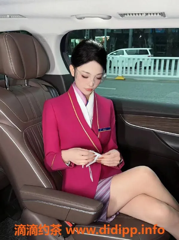 杭州楼凤-上城区林熙儿，168身高，22岁，1200约会