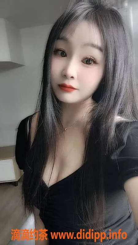 深圳楼凤-龙岗开心果，163cm B罩杯，价格500P起