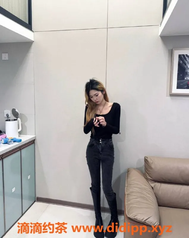 广州楼凤资源信息,白云金沙洲贝贝，700p水费，鸳鸯浴等服务等你来体验