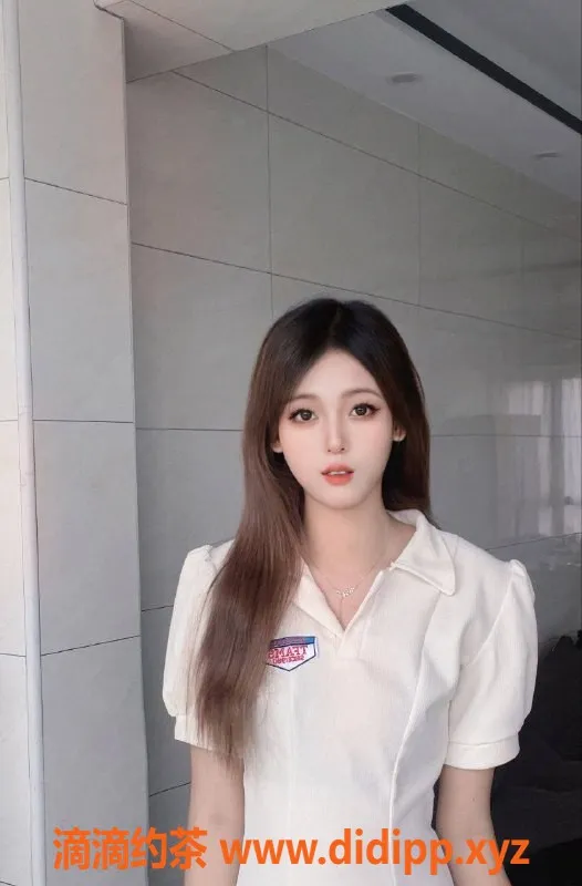 上海楼凤-普陀小柠檬，20岁34B嫩妹，800元享服务