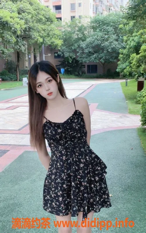 上海楼凤-普陀小柠檬，20岁34B嫩妹，800元享服务