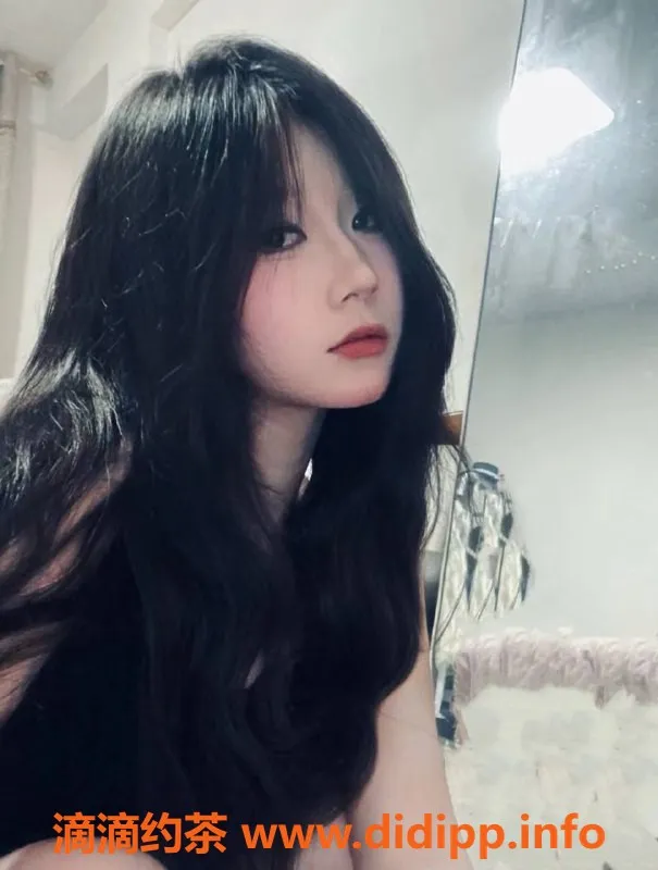 杭州楼凤-拱墅区小兔，19岁，167cm，46kg，1300元起