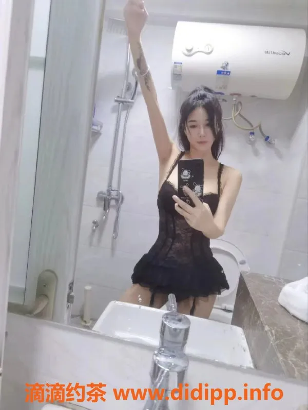 杭州上门服务-湖北月月，168厘米D杯，激情服务等你来体验