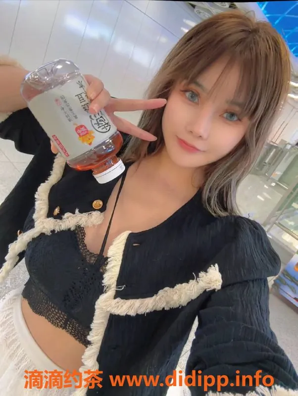 深圳楼凤-福田丽丽，700元胸推、陪浴快乐体验