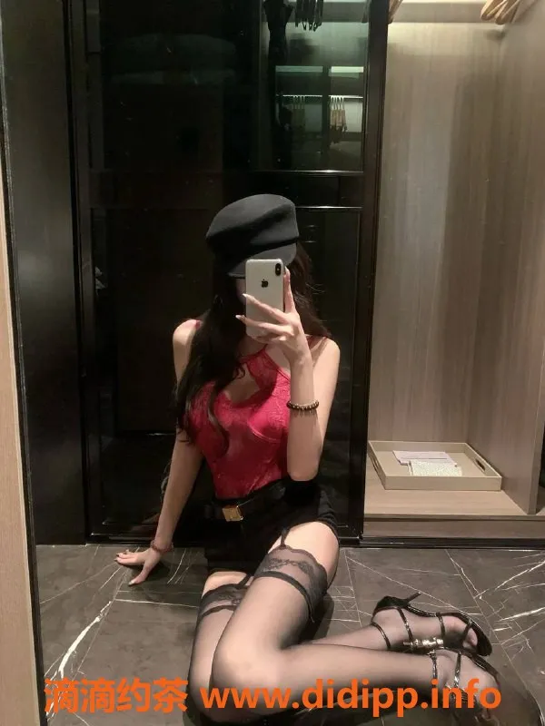 深圳楼凤-福田叶灵儿，2200元享多项服务