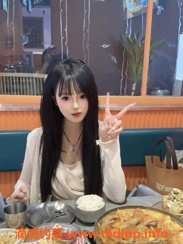 杭州楼凤-甜心18岁学生妹，身高165，价位超值服务等你来解锁！