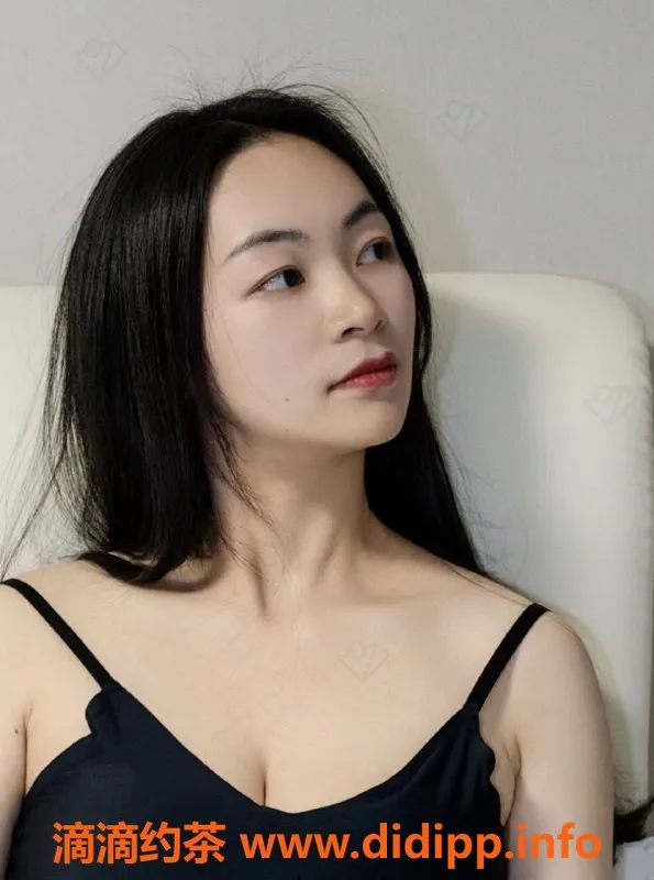 杭州楼凤-拱墅区27岁少妇依依 165cm 108斤 性感诱惑等你来解锁