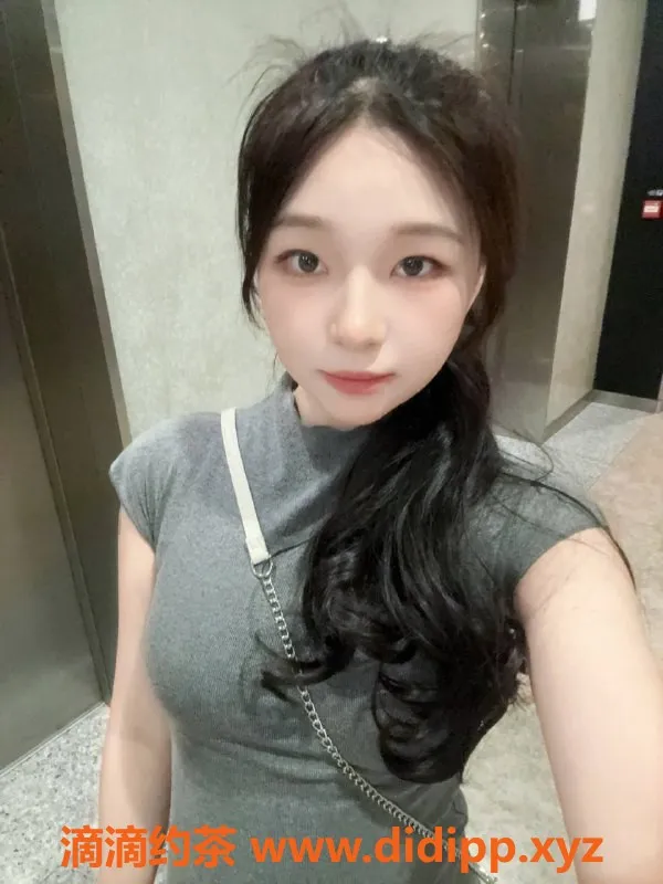 杭州上门服务-上城区嫩妹可欣18岁，身高168，1200起上门服务