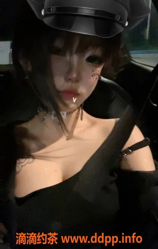 南京楼凤资源信息,雨花区汪小姐 165cm 45kg 34C 大胸嫩妹700一次