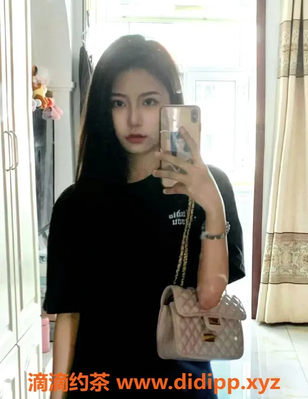 杭州上门服务-拱墅区徐一一，168CM，45KG，99年甜心服务