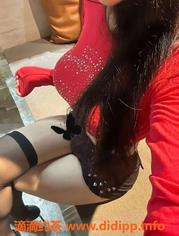 深圳楼凤-福田歪歪：舌吻、足交、口爆，千元以下超值体验