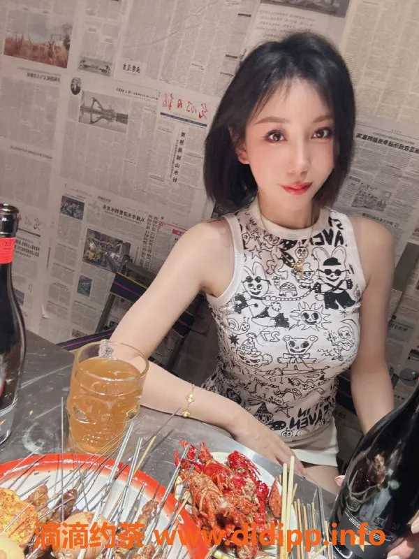 杭州楼凤-萧山淼淼：171cm细腰D罩杯，外出1700起