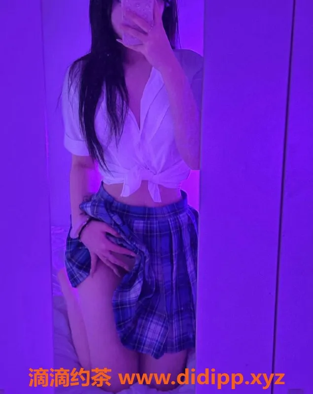 深圳楼凤-南山洋洋，1200元口爆、陪浴，超值服务！