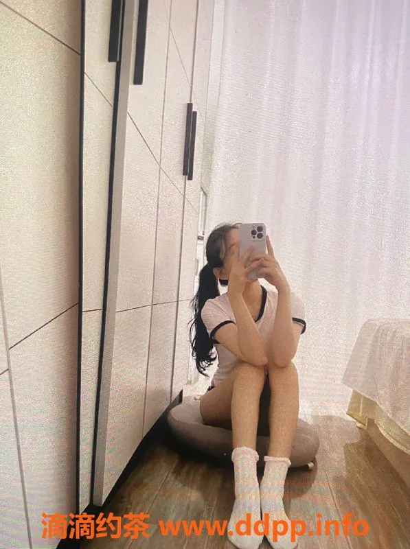 杭州楼凤资源信息,滨江区温柔妹子，165/36B，800元45分钟