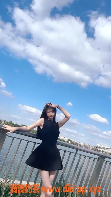 深圳楼凤资源信息,福田UU，2500元服务，热销舌吻与鸳鸯浴