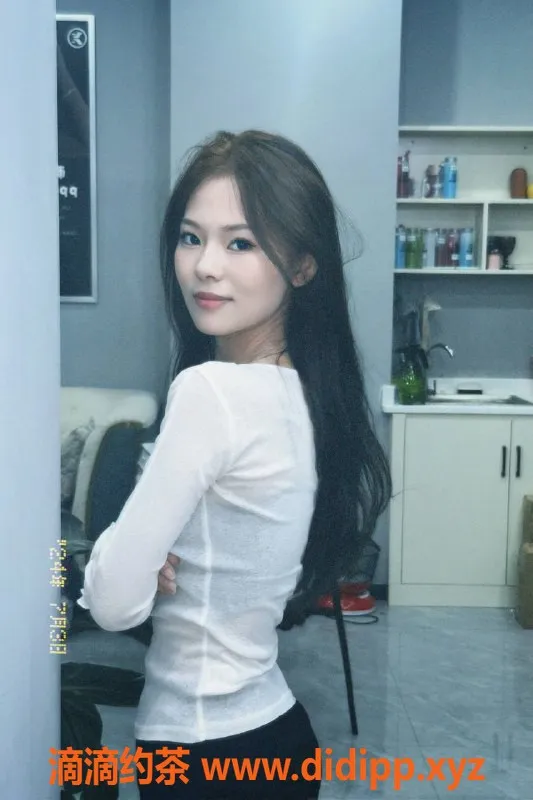 杭州楼凤-西湖区阿念元气少女，45kg 36D，千元享无限服务