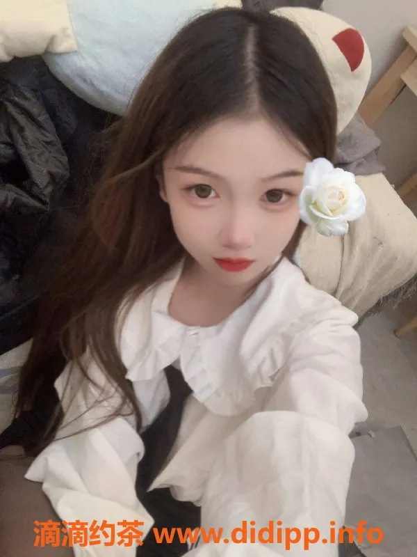 深圳楼凤-福田小只只，800元陪浴服务，热情似火