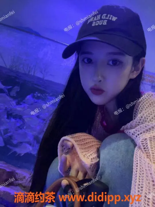 上海外围-洛洛：高个嫩妹，服务优质，适合嫩妹选手