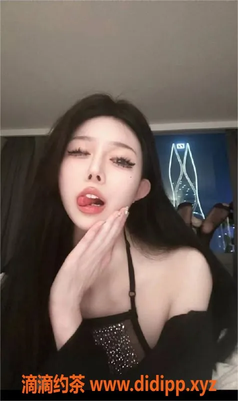 杭州楼凤-四川甜甜圈，23岁163cm，热情主动，激情服务