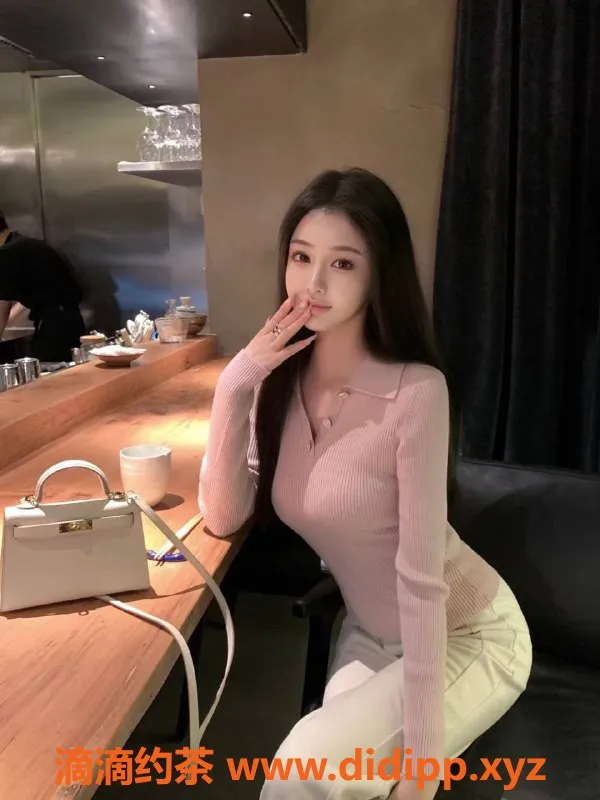 杭州楼凤-四川甜甜圈，23岁163cm，热情主动，激情服务