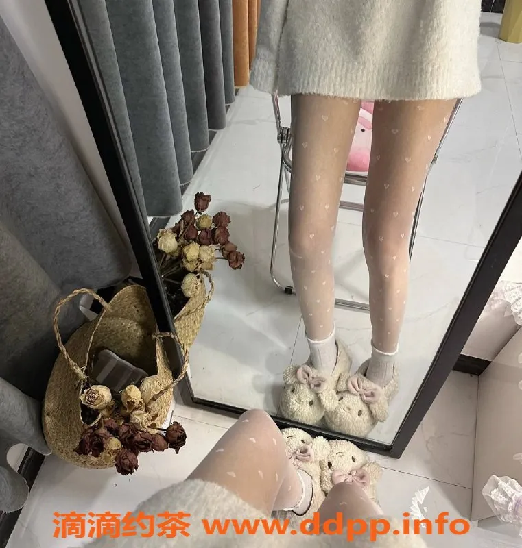 杭州楼凤资源信息,滨江区不吃香菜，23岁高颜值美女，1500元热情服务