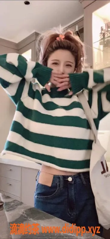 杭州外围资源信息,拱墅区月月，160cm高颜值，21岁38D性感女郎