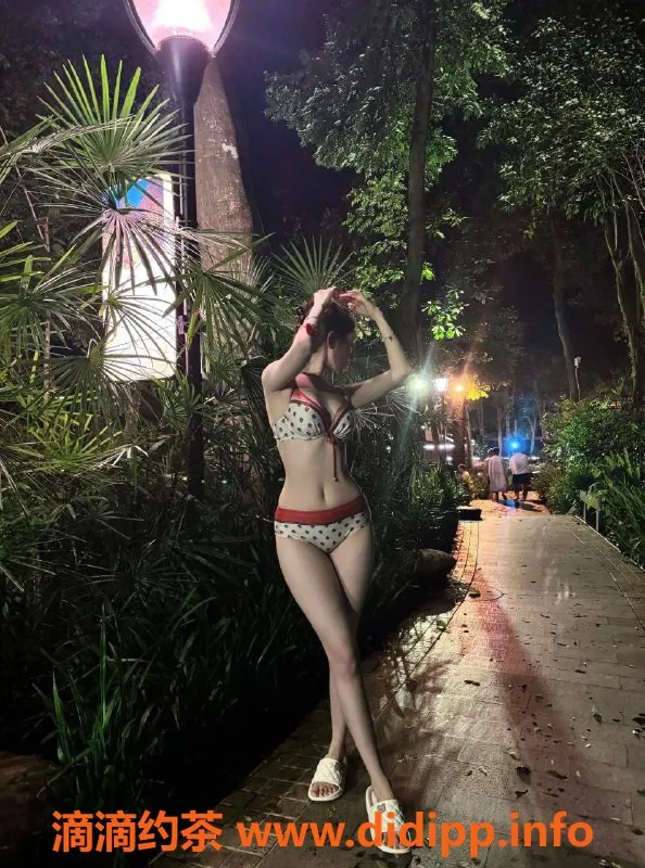 深圳楼凤-南山苏念，900元享舌吻与调情