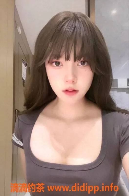 杭州楼凤-拱墅区甜美艺人柚子，168苗条身材，服务超赞