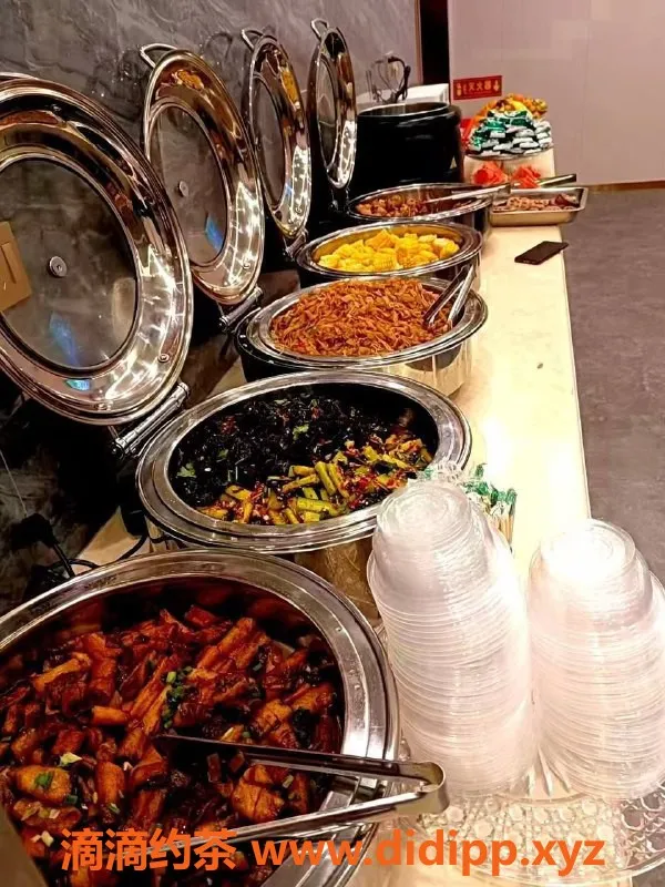 东莞spa会所-园洲石湾92/93/94会所，25岁以下妹子等你来选