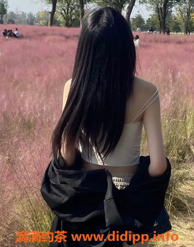 上海楼凤资源信息,普陀林悦禾，170高白肤嫩妹，1700起