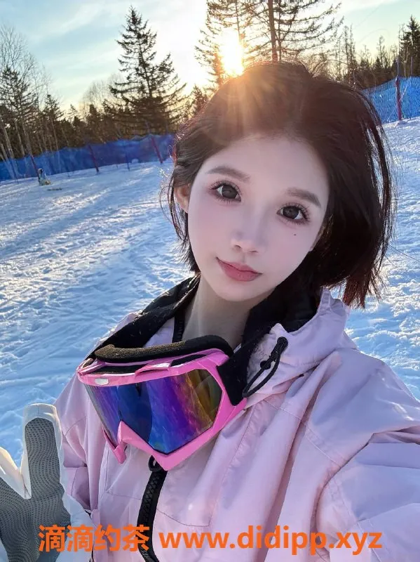 深圳楼凤-深圳福田嫩妹安珂，19岁162b，1200起价