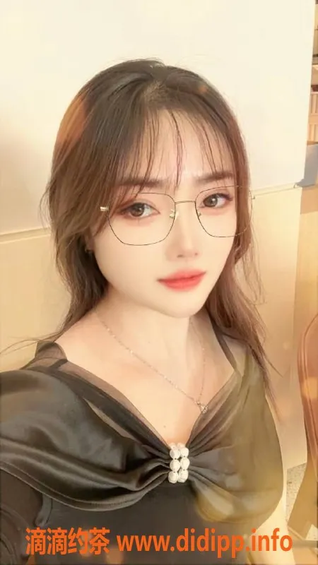 深圳楼凤-罗湖甜甜，500元口爆服务，视频已验证