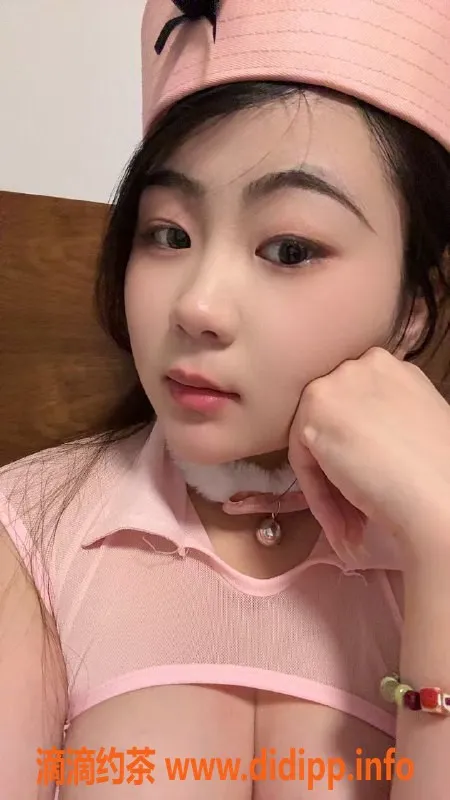 南京楼凤资源信息,浦口区小吖米，19岁身高165，课费600