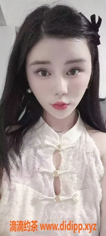 深圳楼凤资源信息,宝安小桃子，口爆按摩，千元以下享受