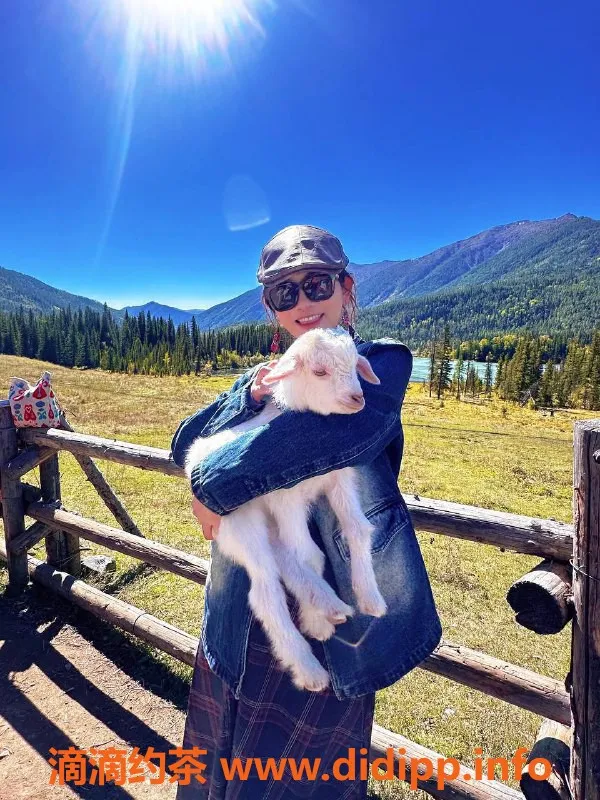 深圳楼凤-南山175慧里，1500元起，舌吻、口爆服务！