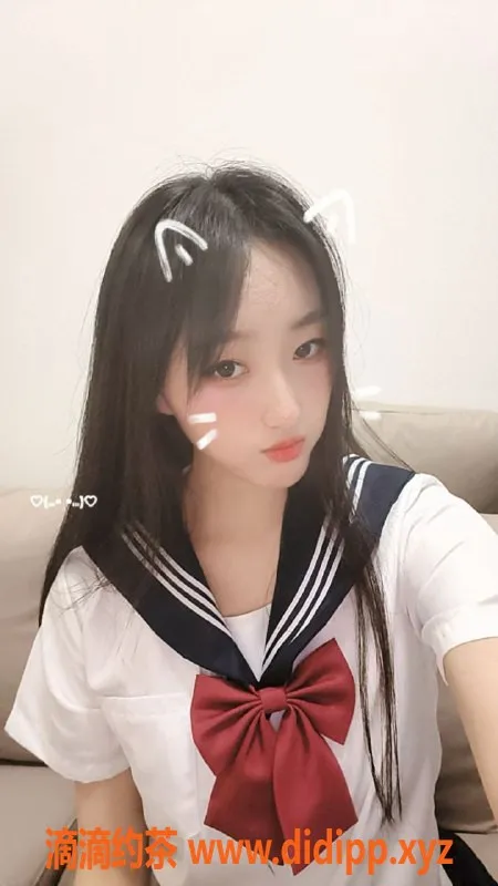 深圳楼凤-罗湖小芸，800元环保服务，舌吻+口爆！