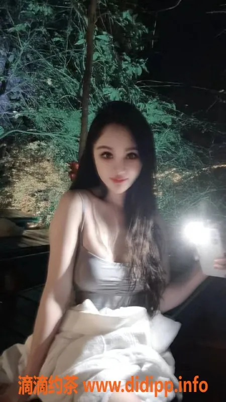 广州楼凤-天河妮可儿，800元课费，私聊了解更多