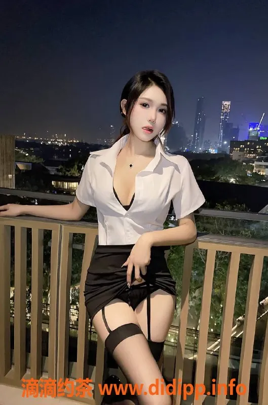 深圳楼凤-罗湖丹丹，1000元起，深喉69服务体验