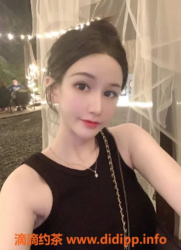 杭州楼凤资源信息,杭州林子怡，身高165、22岁，初次服务