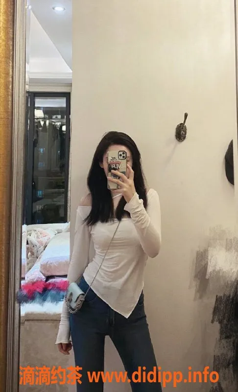 杭州楼凤-拱墅区娴妮，98年妹子，168cm、96斤大C罩杯